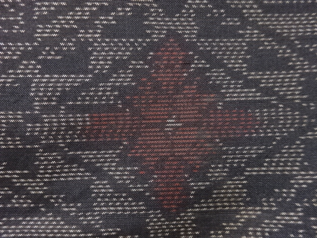 JAPANESE KIMONO / ANTIQUE KIMONO / DORO OSHIMA TSUMUGI / WOVEN RHOMBUS